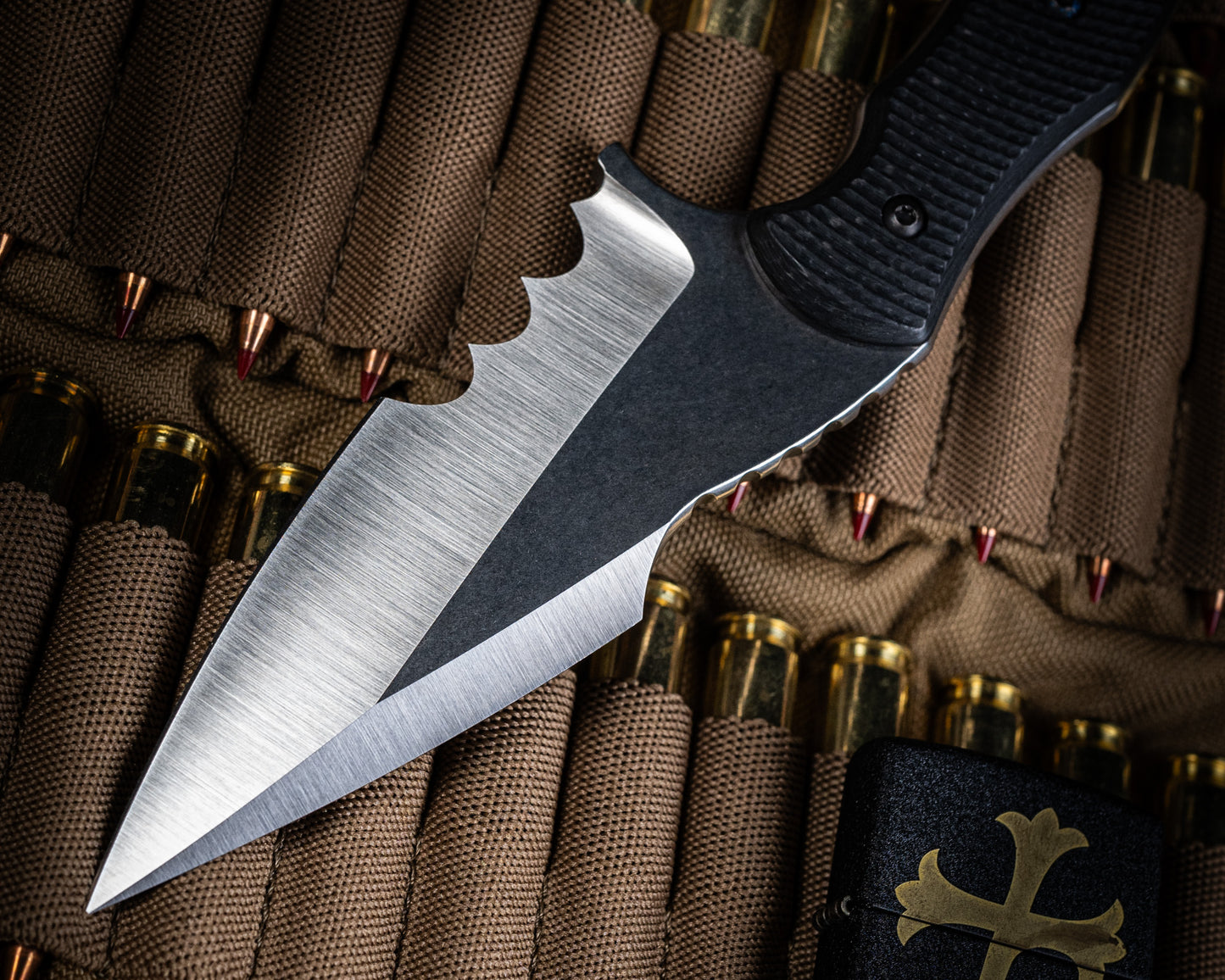 SB1 "Toothy" Fixed Blade Knife 4" Stonewash Blade w/ Carbon Fiber Handle