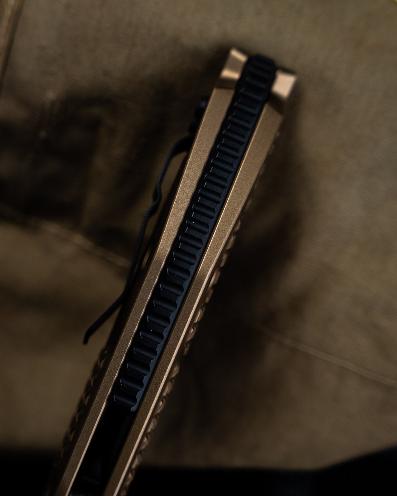 Stitch Auto Black Standard Tan 3.75" Blade