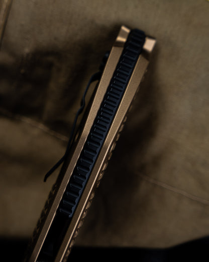 Stitch Auto Black Standard Tan 3.75" Blade