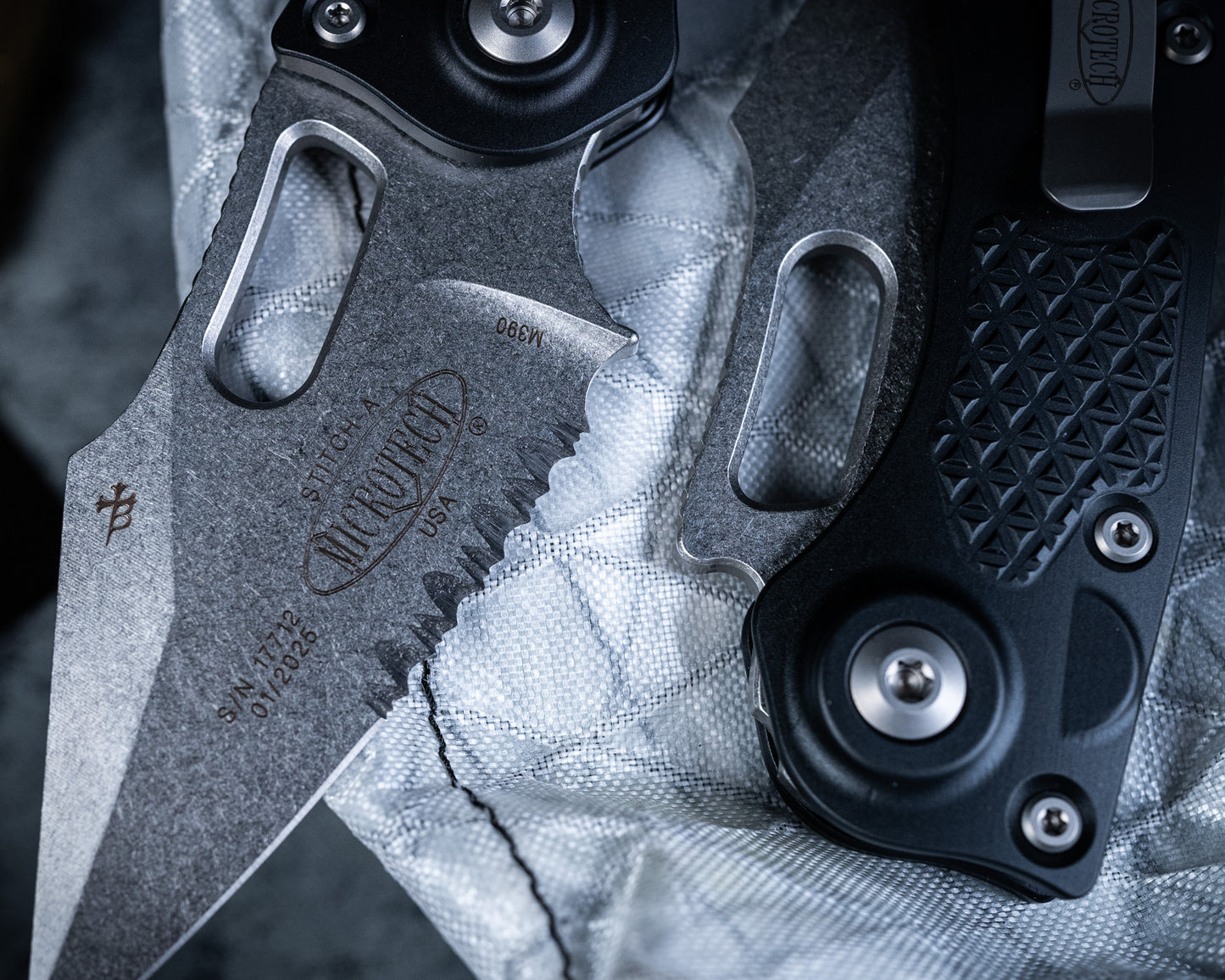 Stitch Auto 169-11 Stonewash Partial Serrated 3.75" Blade