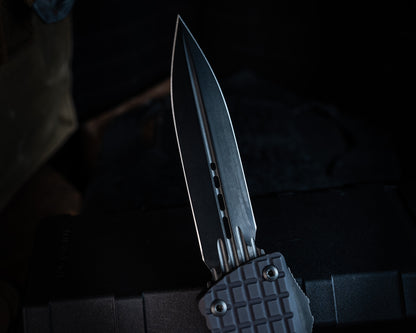 Microtech Combat Troodon D/E Delta Frag 142-1CT-DS (110) Fluted DLC Standard DLC Hardware Nickel Boron Internals Signature Series - RK