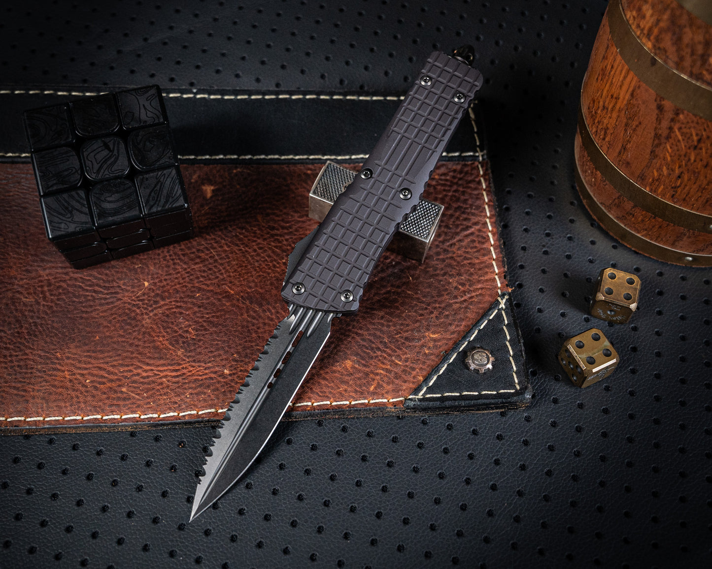 Microtech Combat Troodon D/E Delta Frag 142-3CT-DSK Fluted DLC Full Serrated DLC Hardware Nickel Boron Internals Signature Series - RK