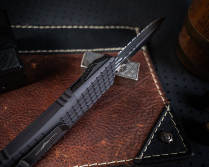 Microtech Combat Troodon D/E Delta Frag 142-3CT-DS Fluted DLC Full Serrated DLC Hardware Nickel Boron Internals Signature Series - RK