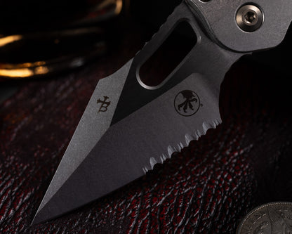 Marfione Select Stitch Ram-Lok Partial Serrated Stonewash Finish Stonewash finish Slab Side Titanium