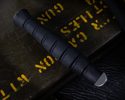 Defiant7 M320E Fixed Blade w/ Black Blade