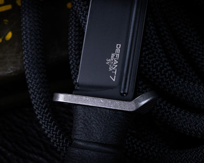 Defiant7 M320E Fixed Blade w/ Black Blade