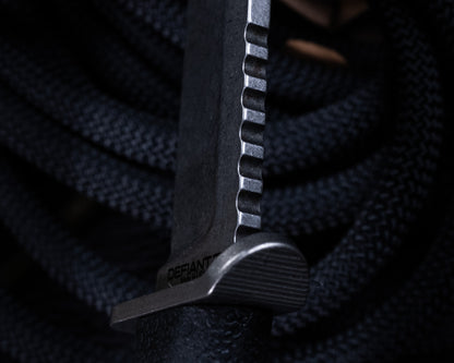 Defiant7 M320G Fixed Blade w/ Stonewashed Blade