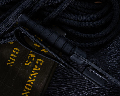 Defiant7 M320G Fixed Blade w/ Black Blade