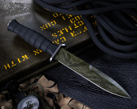 Defiant7 M320G Fixed Blade w/ Tiger Stripe Blade