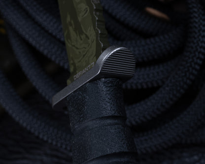 Defiant7 M320G Fixed Blade w/ Tiger Stripe Blade