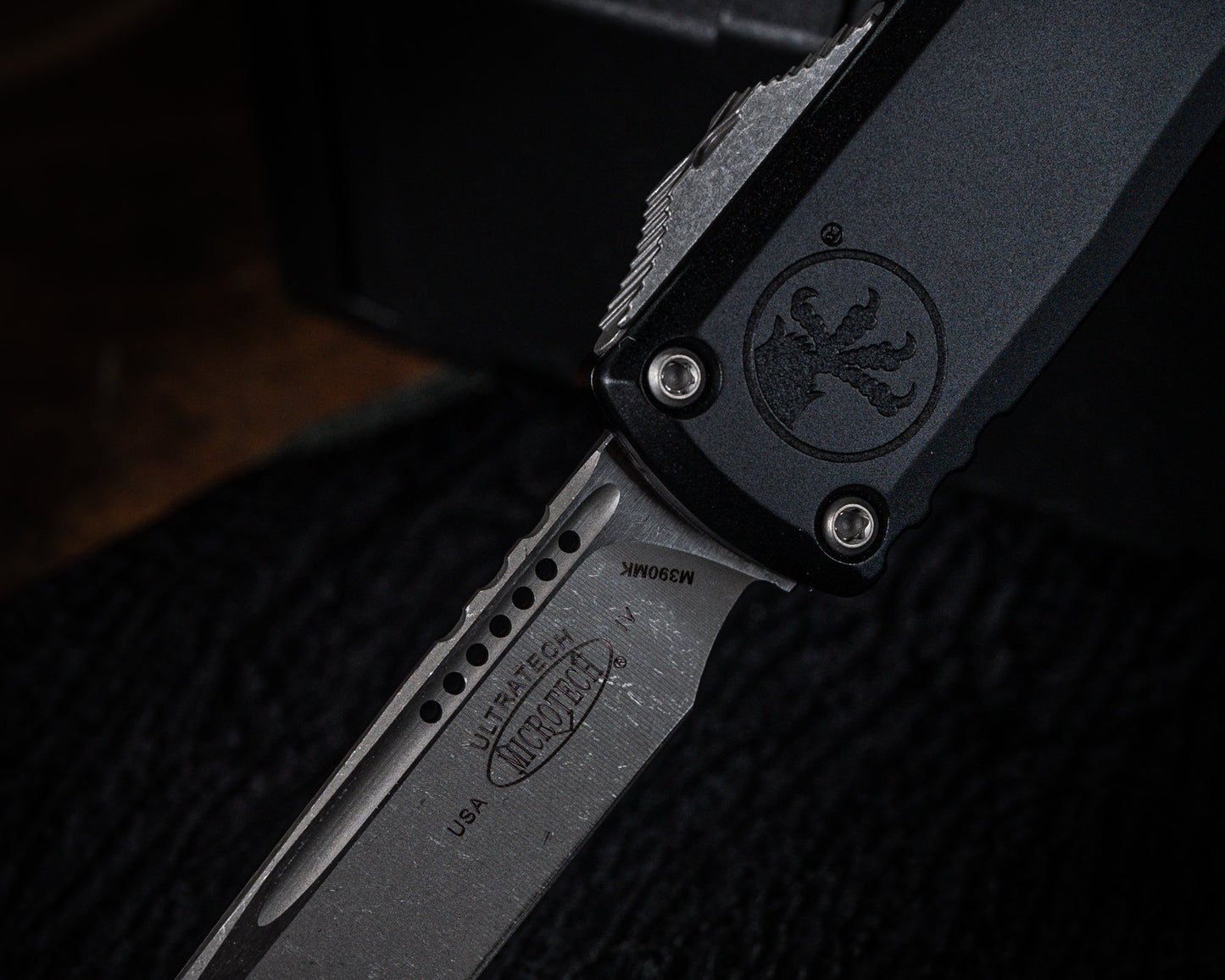 Microtech Ultratech Gen IV Black S/E Apocalyptic