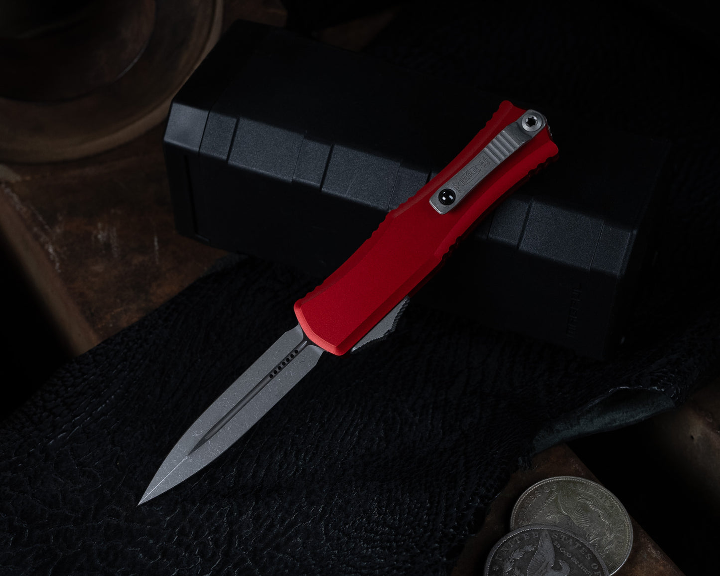 Microtech Hera II Mini D/E Red Apocalyptic Standard