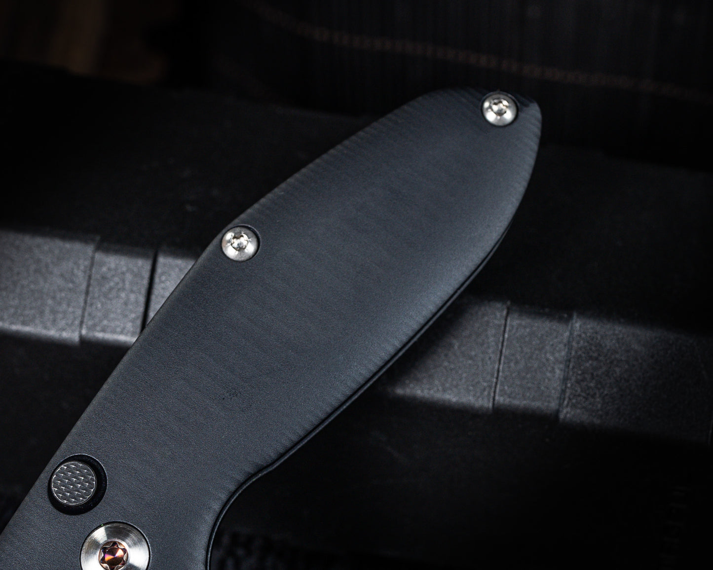 Defiant 7 Alpha 2.8" Stonewash Button Lock