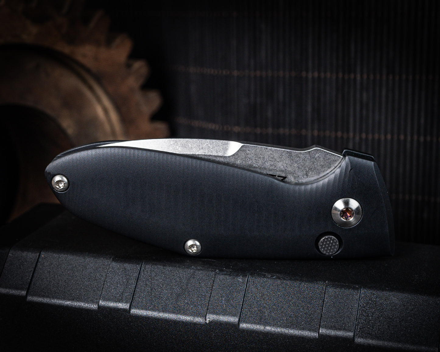 Defiant 7 Alpha 2.8" Stonewash Button Lock