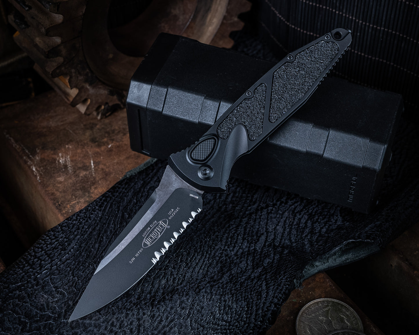 Socom Elite Auto Tactical Partial Serrated