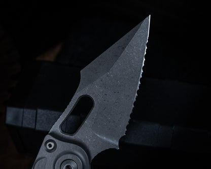 Stitch Automatic Apocalyptic Full Serrate Natural Clear Grey 3.75" Blade