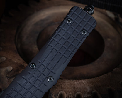 Microtech Combat Troodon D/E Delta Frag Fluted DLC Standard DLC Hardware Nickel Boron Internals Signature Series
