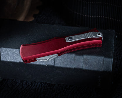 Microtech Hera II Mini Bayonet Merlot Apocalyptic Standard